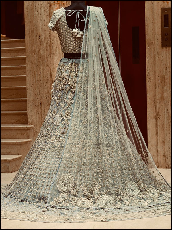 taylor swift silver sequin dress